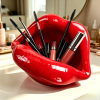Support en céramique en forme de lèvres rouges, décoration créative pour la maison, rangement multifonctionnel pour pinceaux de maquillage et bijoux, idéal pour la vente en gros