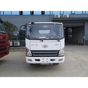 Camion-citerne FAW 4X2 pour l'alimentation en carburant des chantiers de construction, émissions et direction personnalisées, fabriqué en Chine, certifié ISO CCC - Product Image 2
