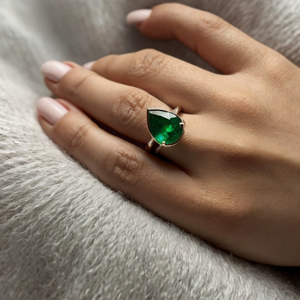 Bague en or jaune naturel, bijoux fins, design floral vintage, pierre de naissance de mai, cadeau de haute qualité, luxe pour femmes - Product Image 4