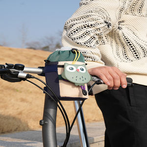 かわいい漫画のキャップカスタム自転車ボトルポータブル屋外スポーツ飲用色プラスチックウォーターボトル - Product Image 6