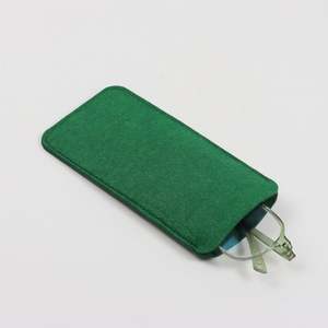 Pochette souple en feutre de polyester écologique pour lunettes et téléphones portables - Product Image 3