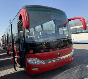 Autocar de tourisme d'occasion Yu-tong ZK6121 12m, bus de luxe pour passagers, transmission manuelle diesel - Product Image 1