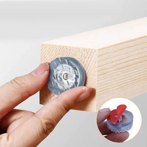 Pies de goma atornillables reutilizables Protectores de suelo de muebles duraderos con almohadillas antideslizantes para patas de sillas y parachoques de goma - Product Image 4