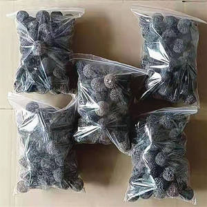 Boule ronde porifère de 3cm en pierre de basalte pour diffuseur d'huile d'aromathérapie Boule de pierre volcanique - Product Image 3