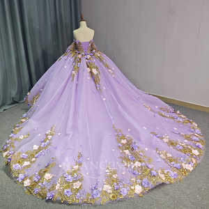 Vestido de Fiesta Largo con Apliques de Pedrería Color Lila Brillante 5893, Escote Corazón, Cristales, con Mangas y Cola de Capilla - Product Image 4