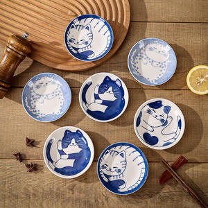 Assiette à sauce soja en porcelaine de haute qualité de style japonais avec motif de chat pour restaurant, assiette à sauce en céramique pour la décoration de la maison - Product Image 1