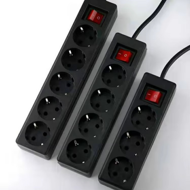 Factory Price CE Certificate 10A Wall Switch Socket Multi-Function Wall Socket