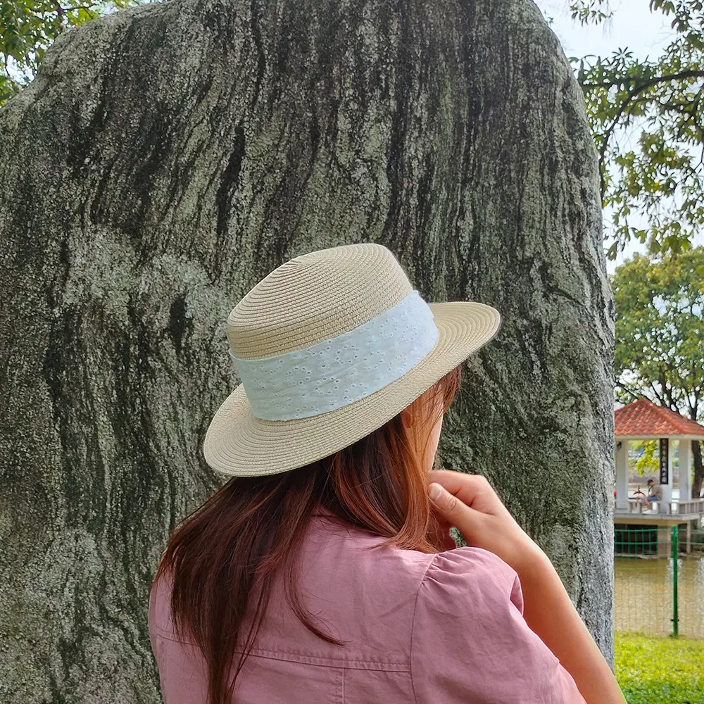 Unisex Whole Sale Fashion Casual Flat Top Sun Summer Straw Hat for Outdoor Shopping Travel Beach Sunscreen Men Women