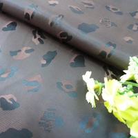 Doublure tissée jacquard 100% polyester pour vêtement