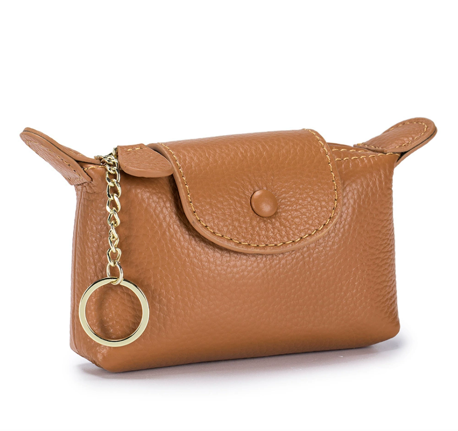 สีน้ำตาล