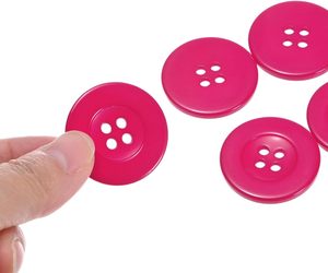 HARFINGTON 10 pièces Boutons ronds en résine à 4 trous de 48L (1-1/4 po / 30 mm) pour la couture, le remplacement d'articles artisanaux, les manteaux, les vêtements, le bricolage, couleur Rose Rouge - Product Image 4