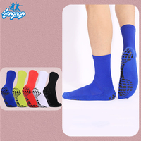 Chaussettes de sport pour hommes Chaussettes de football antidérapantes en silicone à tube moyen Chaussettes de football antidérapantes Absorbant la sueur Chaussettes de sport pour le football