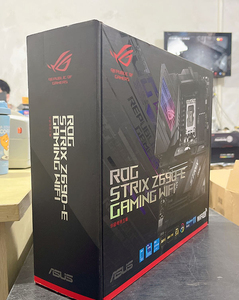เมนบอร์ด STRIX Z690-E GAMING WIFI D5 Z690 DDR5 ใหม่เอี่ยม รองรับซ็อกเก็ต LGA1200 รองรับซีพียูรุ่นที่ 12  12600K 12700K 12900K - Product Image 3