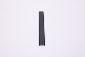 Bande d'isolation thermique en PA66GF25 en forme de C pour murs-rideaux haut de gamme - Barrière thermique à valeur U supérieure pour fenêtres en climat extrême - Product Image 2