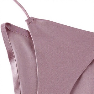 Tangas de seda helada sin costuras para mujer al por mayor, bragas invisibles de tiro bajo con espalda en T, ropa interior suave y elástica para mujer - Product Image 2