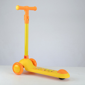 Scooter H806 Amarillo, Altura Ajustable, Ligero, para Niños de 3 a 6 Años - Product Image 5