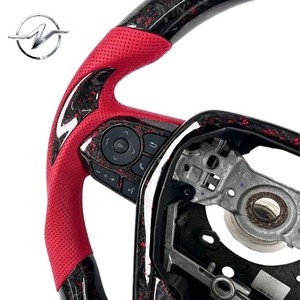 Volante Deportivo Personalizado de Cuero Rojo con 3 Radios de Fibra de Carbono Forjado para Camry 8ª Gen. Corolla <span class=keywords><strong>2018</strong></span>-2023 L Le Xle Se - Product Image 2
