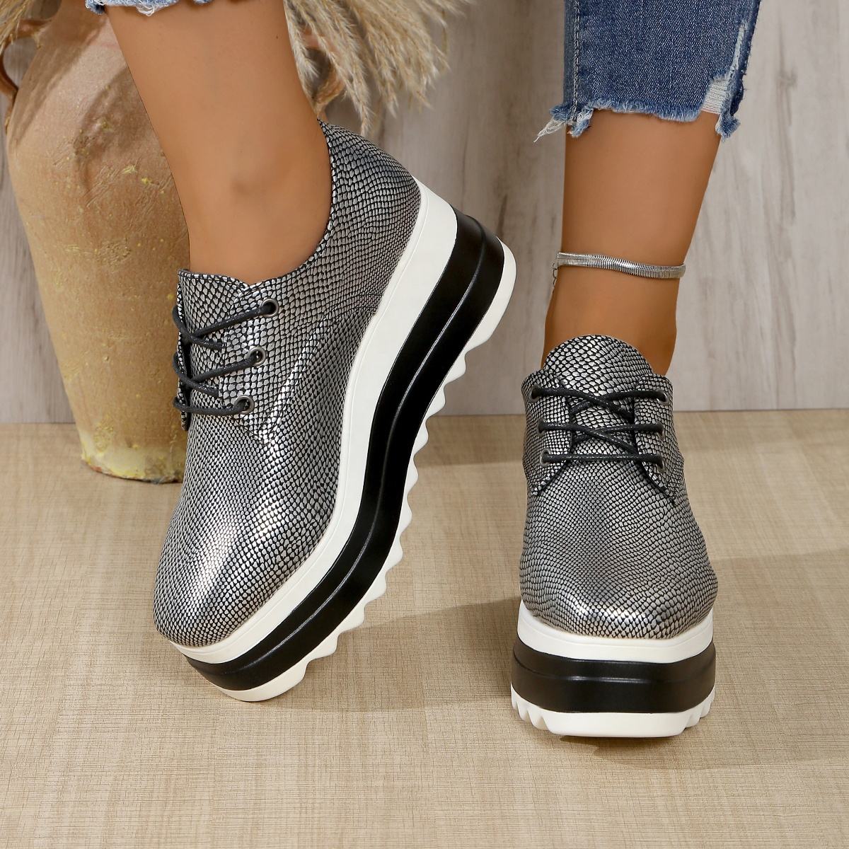 Big Head Shoes Trendy and Comfortable Men's Footwear