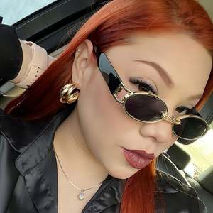 Gafas de Sol Redondas con Marco Pequeño, Estilo Vintage, Logotipo Personalizado, Protección UV400, Metálicas, Estilo Steampunk, para Hombre y Mujer, Gran Venta - Product Image 3