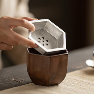 Contenedor Hexagonal de Cerámica para Posos de Té con Tapa de Metal, Cubo de Basura para Uso en Interiores - Product Image 3