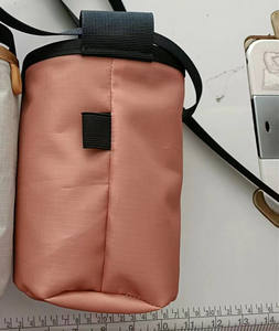 Sac à craie professionnel léger et durable avec cordon de serrage, en tissu Ripstop, pour l'escalade, personnalisable, fabriqué à Quanzhou - Product Image 4