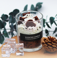 Nueva Colección de Velas Aromáticas Artesanales con Diseño de Brownie y Pastel de Fresa, Vela de Cera de Soya en Portavelas de Vidrio para Decoración del Hogar