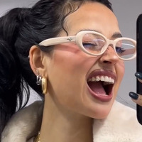 Lunettes de vue chic pour femme 2026, style punk unique, forme ovale petite, anti-lumière bleue, décoration étoile Y2K, monture PC