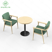 Ensembles de tables et de chaises en bois massif pour restaurant HUALIN ; Usine de personnalisation de mobilier de restaurant