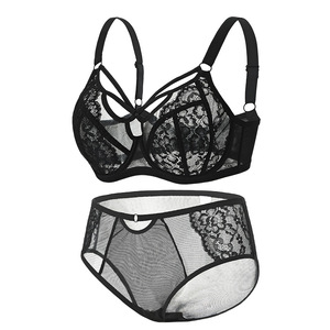 Zoyiame - Conjunto de sujetador y bragas de encaje floral gótico de talla grande para mujer, con copas profundas y efecto antideslizante - Product Image 3