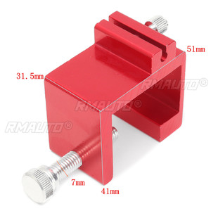 Outil d'alignement de chaîne universel 3 couleurs pour moto, VTT, scooter – Noir, bleu, rouge - Product Image 3