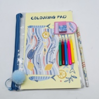 Ensemble de papeterie sur le thème du chat mignon, ensemble d'art pour enfants avec sac à fermeture éclair à pompons, cadeau d'anniversaire pour enfants