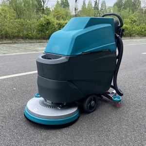Máquina Fregadora de Pisos Autopropulsada, Ancho de Limpieza de 22 Pulgadas, Ancho de Succión de 31.5 Pulgadas, Tanque de Aguas Residuales de 18.5 Galones, Tanque de Agua Limpia de 15.9 Galones - Product Image 1