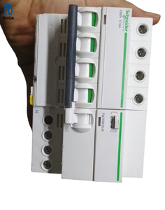 Disjoncteur différentiel 4P16-40, type 4 pôles, 16-40A, protection contre les surcharges et les fuites électriques - Product Image 1