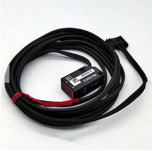 PLC Controller <b>Sensor</b> Limited Reflection Area Brand New Original LV-NH47 - Product Image 1