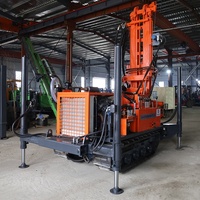 Machine de forage rotative pneumatique sur chenilles portable personnalisée pour puits d'eau profonds de 300 m avec pompe à boue, moteur diesel et engrenages