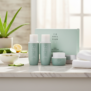 THEFACESHOP Yehwadam Kit de Voyage GWP Vitamine C Raffermissant Éclaircissant Hydratant Acide Hyaluronique Aloe Vera Thé Vert Vitamine B5 - Product Image 3