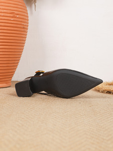 Xuanhui estate nuova moda taglie forti nero all'ingrosso sandali a punta Slingback con tacco alto pump <span class=keywords><strong>scarpe</strong></span> da donna - Product Image 6