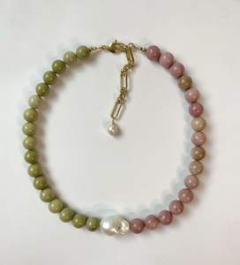 Collar Boho Chic de Verano para Playa, Hecho a Mano con Cuentas de Piedra Natural y Colgante de Perla, Lindo Collar de Perlas para Mujer - Product Image 2