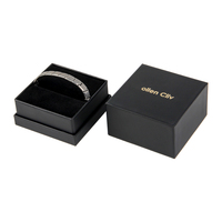 Boîtes et emballages de luxe personnalisés de haute qualité pour bijoux, cigarettes, parfums et autres articles, avec anneaux de reliure et emballage en papier.
