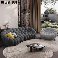 Canapé Bulle Compact Sculptural en Tricot Nid d'Abeille, Motif Zeste de Citron et Miel, Style Pop Art, Pièce d'Exposition pour Showroom, Design 'Apartment Fit'
