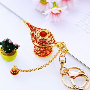 European Retro Creative Ornaments Russian Wishing Lamp Aladdin Magic <b>Key</b> <b>Chain</b> Lamp Household for Gifts <b>Key</b> <b>Chain</b> - Product Image 6