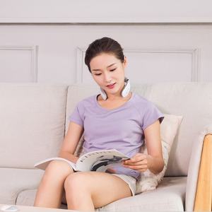 Masajeador de Cuello Inteligente 3D con Compresión Caliente, Masaje de Cuello con Pulsaciones y Moxibustión, Instrumento de Masaje para Vértebras Cervicales - Product Image 6