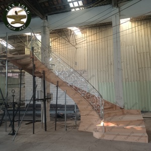 Tanlong scale prefabbricate in ferro per scale in ferro battuto per gradini in legno interno - Product Image 2