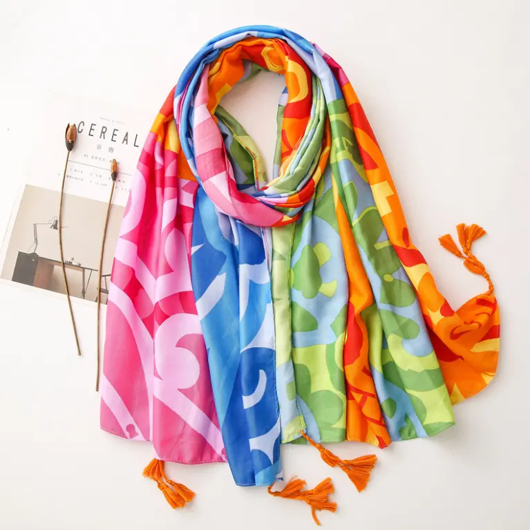 Bufanda de sarga con estampado colorido para mujer, chal largo de tela de sarga para mujer, bufandas de playa de alta calidad para verano, venta al por mayor