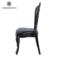 Chaises de banquet de palais de princesse en plastique PP pour la vente en gros, chaises de salle à manger d'hôtel pour les mariages, les restaurants, les fêtes de jardin, les événements