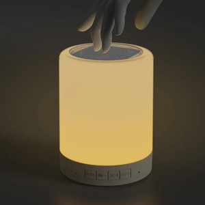 Vente chaude <span class=keywords><strong>Color</strong></span>é Tactile Lampe Bluetooth Haut-Parleur Extérieur Portable Support TF Carte Haut-parleurs Sans Fil - Product Image 2