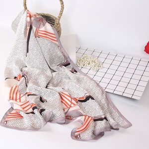 الجملة وشاح حريري 100% نقي فاخر مصمم الأزياء الطباعة وشاح طويل الفولار En Soie للنساء - Product Image 3