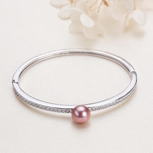 กำไลข้อมือไข่มุกน้ำจืดชุบทองแดงและทองคำแบบขายส่ง ประดับเพชรซิคอนทรงกลม กำไลข้อมือจูจี้ - Product Image 4