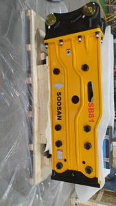 Martillo hidráulico SOOSAN SB 81 Tipo superior adecuado para excavadoras pesadas con equipos de maquinaria de movimiento de tierra de 18-26 toneladas y digg - Product Image 4