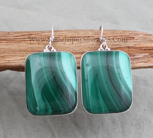 Boucles d'oreilles en argent sterling 925 faites à la main, respectueuses de la peau, serties de pierres précieuses de malachite naturelle, coupe coussin, pour mariage et fête - Product Image 5